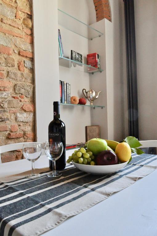 Borgo San Frediano - Flo Apartments Флоренция Экстерьер фото