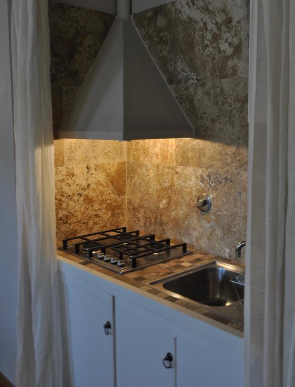Borgo San Frediano - Flo Apartments Флоренция Экстерьер фото