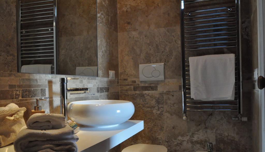 Borgo San Frediano - Flo Apartments Флоренция Экстерьер фото
